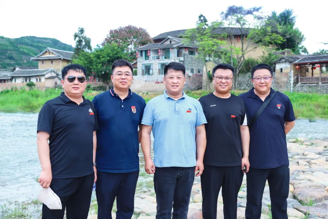 微信图片_20220219102701.jpg